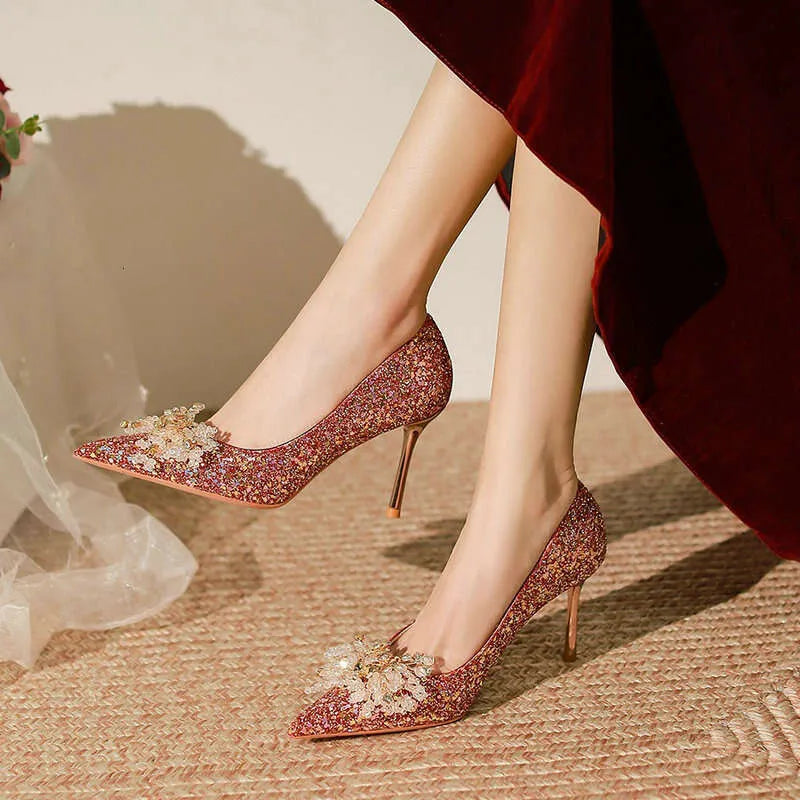 New Elegant High-Grade Wedding Women French Fine Heel Bride Shoes Red High Heels Kq8