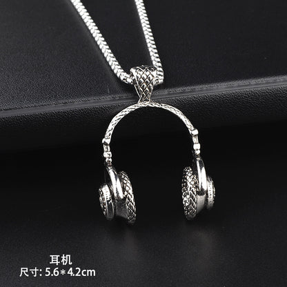 Trendy Titanium Steel Necklace Men's and Women's TikTok Disco Hip Hop Six-Pointed Star Pendant Sweater Chain Minimalist Hip Hop Ornament Wholesale