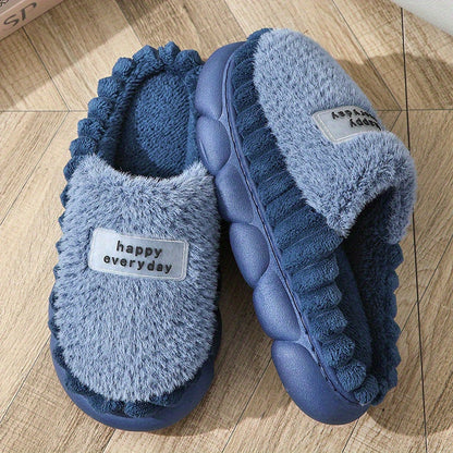 Cozy Women'S Slippers: Soft Fleece, Rubber Sole, And Festive 'Happy Everyday' Label