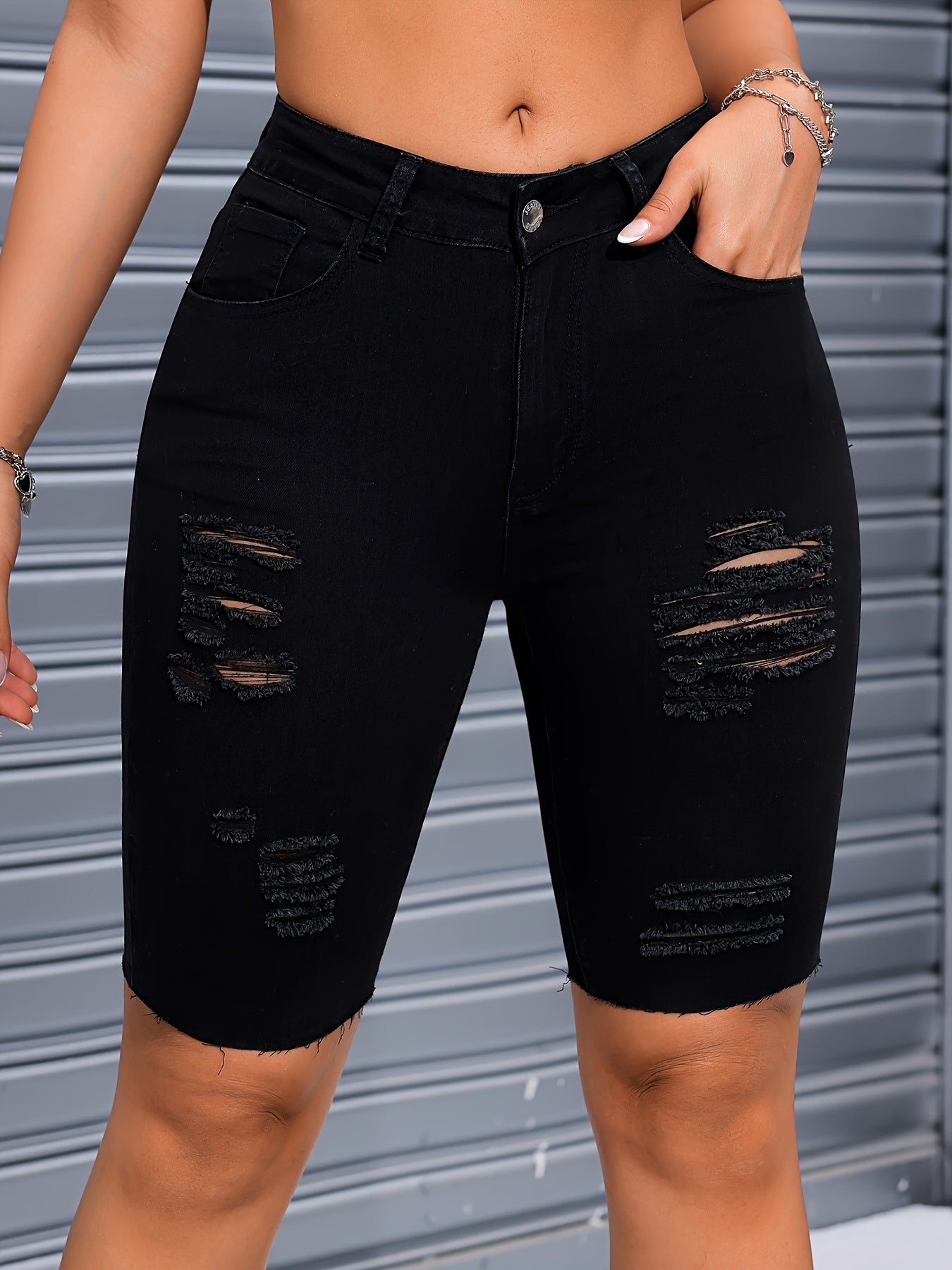 Womens Fashionable Ripped Denim Bermuda Shorts - Comfortable Stretchy Fit, Trendy Distressed Black, Versatile Cycling Style for Everyday Chic