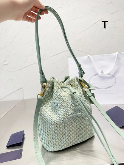 Woman Designer Bag Beach Bags Straw Bags Bucket Bag Nylon Shoulder Bags Hobos Chain Handbags Designer Crossbody Lady Small Totes