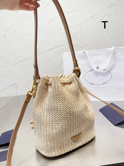 Woman Designer Bag Beach Bags Straw Bags Bucket Bag Nylon Shoulder Bags Hobos Chain Handbags Designer Crossbody Lady Small Totes