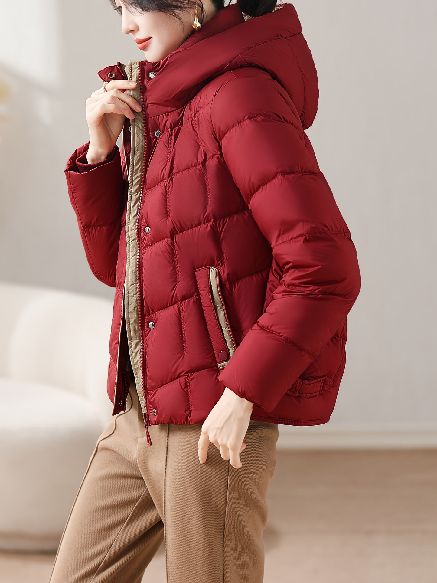 Winter New Arrival: Women's Puffer Jacket with Hood - Duck Down Filling, Polyester Fabric, Regular Fit, Long Sleeves, Zipper Closure, No Belt, Suitable for Fall/Winter Seasons