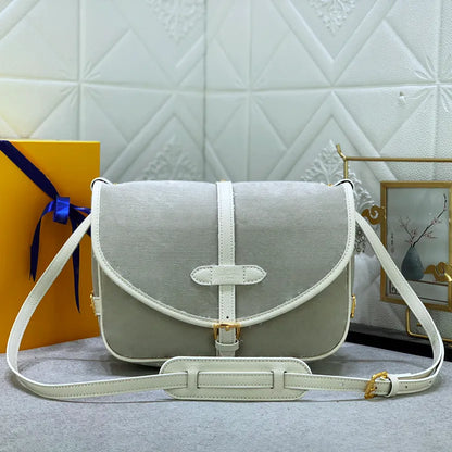 Fashion Luxury Shoulder Bag SAUMUR BB Designer Canvas Tote Classic Saddle Bag Flap Leather Tote High Quality Crossbody Bag Casual Saddle Bag M46740