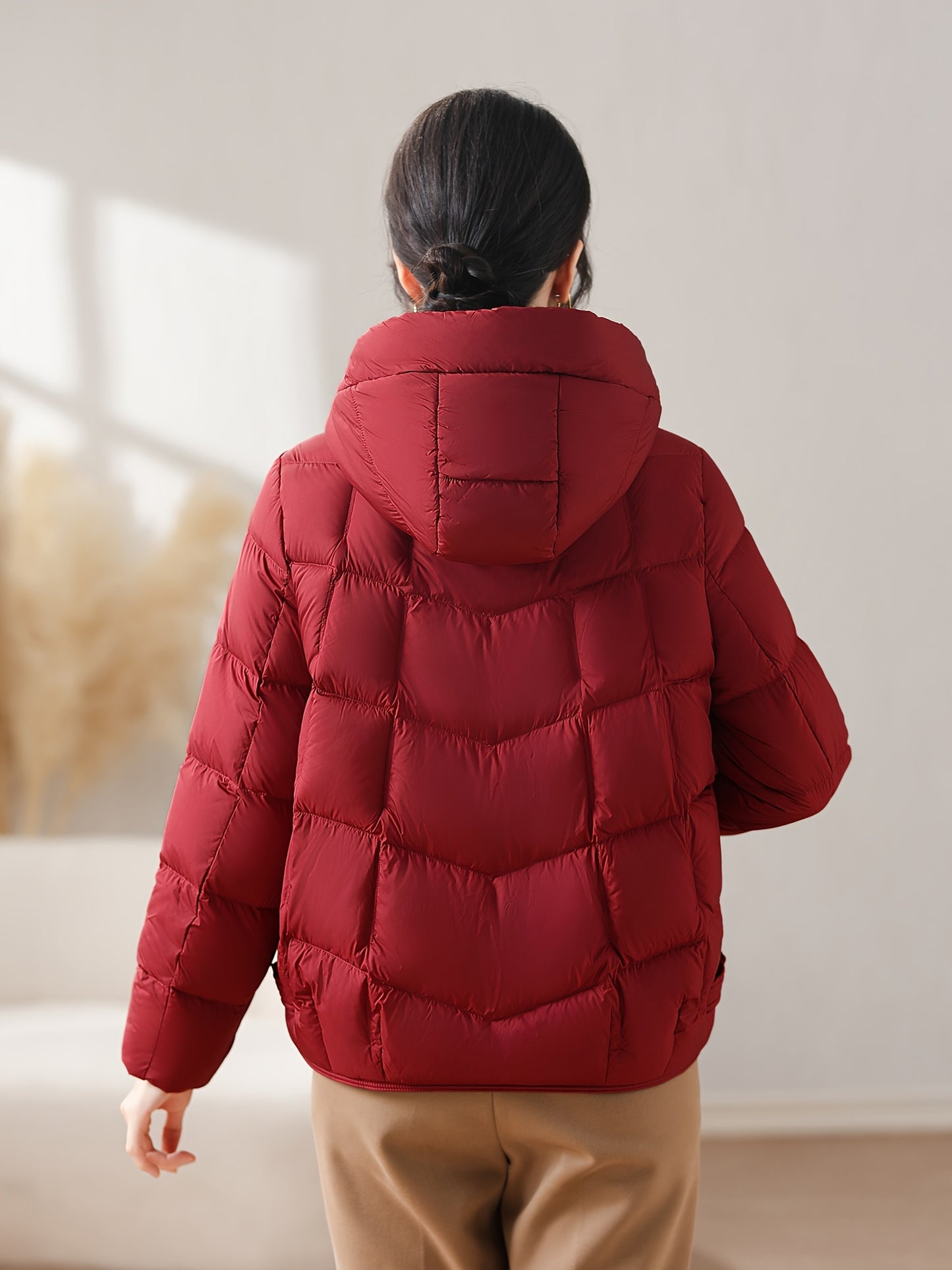 Winter New Arrival: Women's Puffer Jacket with Hood - Duck Down Filling, Polyester Fabric, Regular Fit, Long Sleeves, Zipper Closure, No Belt, Suitable for Fall/Winter Seasons