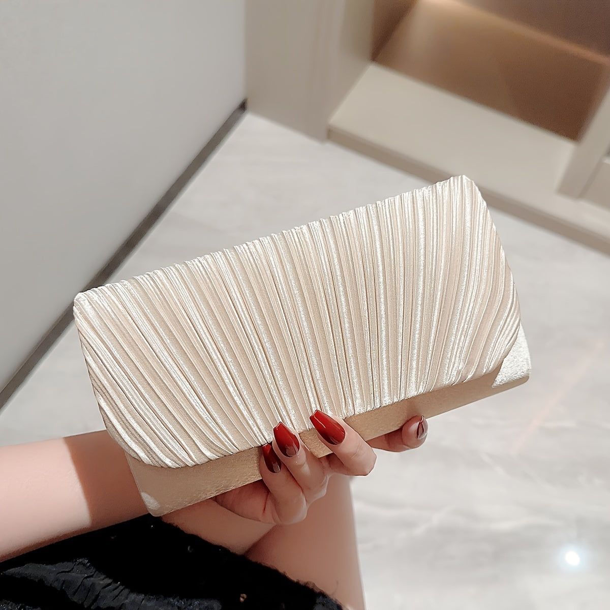 Elegant Pleated Evening Clutch Bag, Versatile For Party And Formal Wear, Women's Fashion Accessory