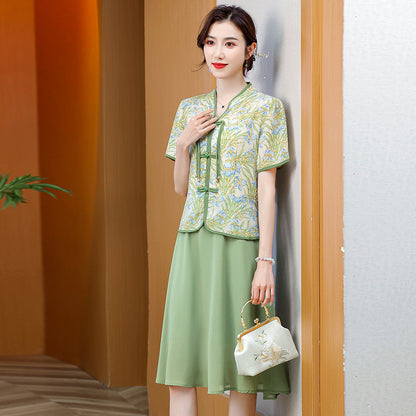 Middle aged mother's summer dress, stylish dress, middle-aged and elderly women's short sleeved fake two-piece slimming and age reducing cheongsam long skirt