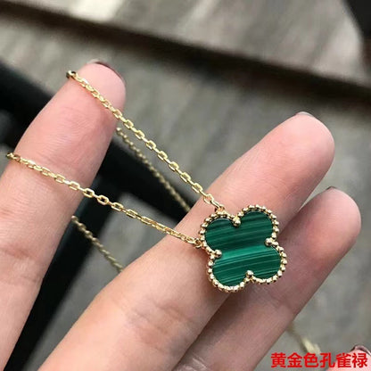 High Version Clover Necklace V Gold Simple Pendant Light Luxury Niche Net Red Clavicle Chain Factory Direct Sales