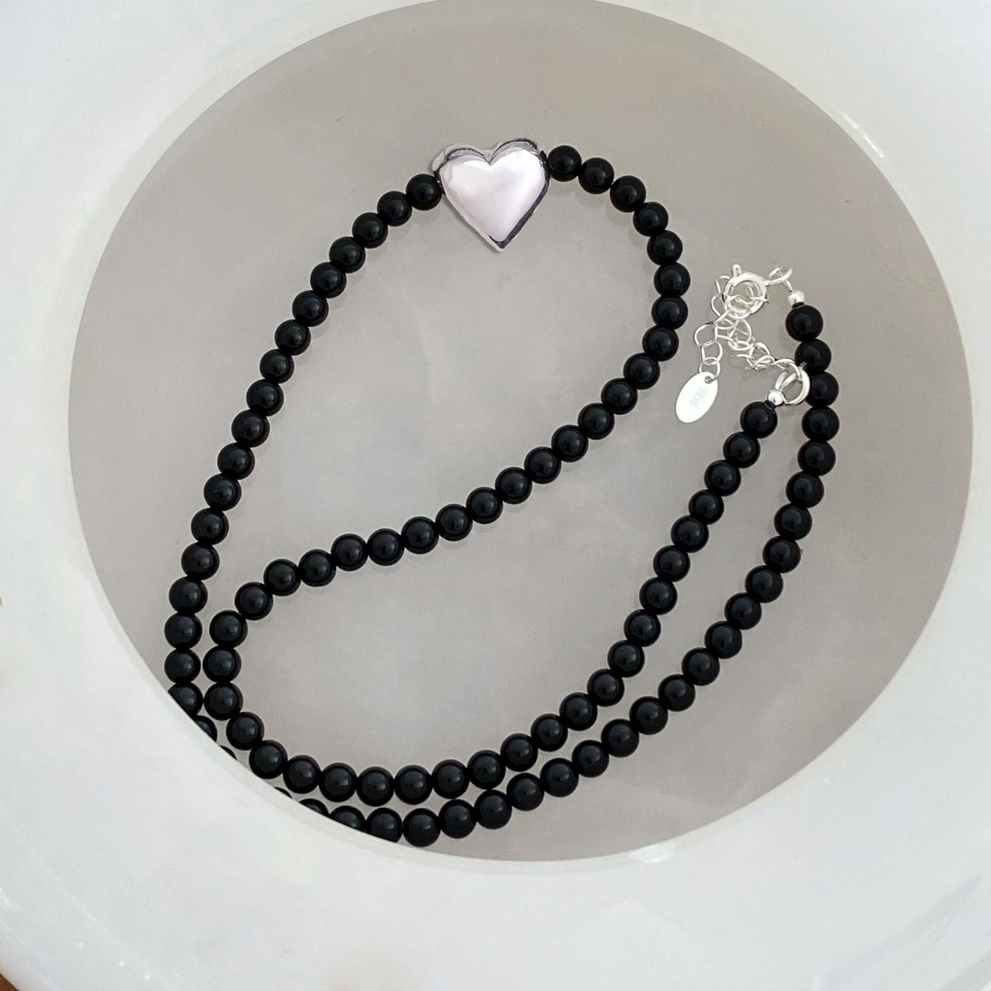 vakkv  S925 Sterling Silver Black Agate Love Necklace High-Grade Accessories Special-Interest Design Clavicle Chain Sweet Cool Peach Heart Necklace