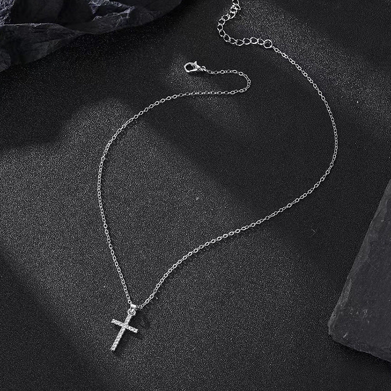 Cross Mirror HOTan and NEWn Cross Necklace Male and Female Personality Couple Accessories Clavicle Chain Punk Simple Fashion Accessories Manufacturer