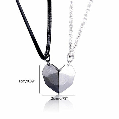 Wish Stone Pendant Heartbreak Clavicle Chain Heart Necklace Couple Love Items Magnet Magnetic Necklace for Women Wholesale