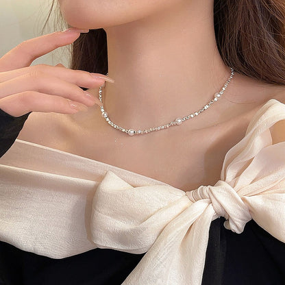 vakkv Small Pieces of Silver Pearl Necklace Light Luxury Clavicle Chain Special-Interest Design High Sense Necklace  New Popular Accessories