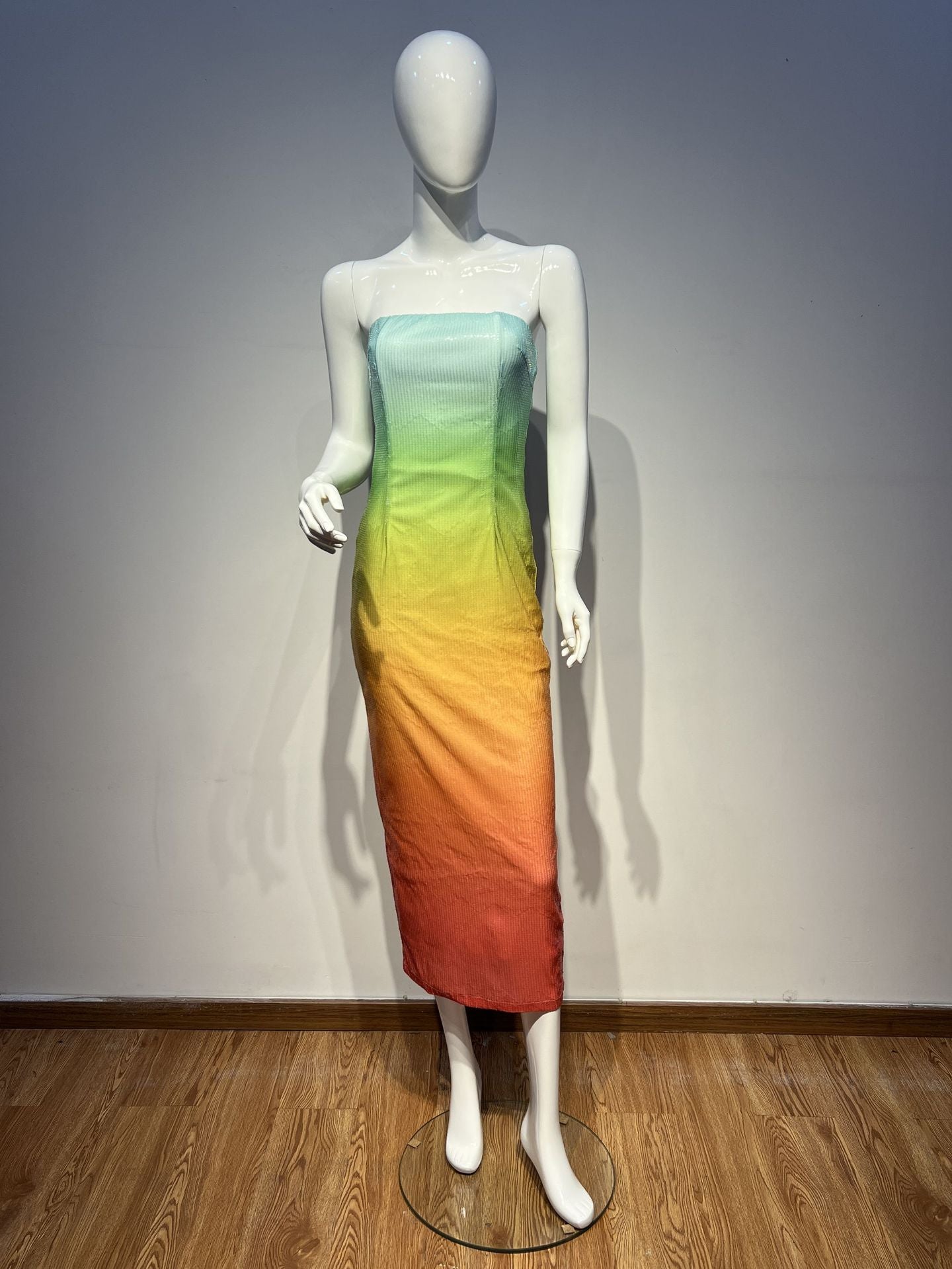 VAKKV  New Tube Top Rainbow Gradient Sequins Dating Travel Photography Graduation Season Dress Ladies' Evening Dress