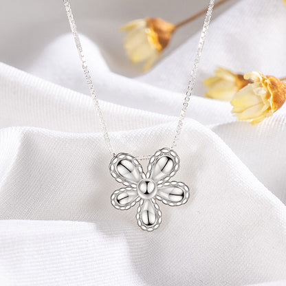 VAKKV Caraini S925 Sterling Silver Flowers Necklace Simple Niche Chic Internet Celebrity Daisy Necklace Women's All-Match High Sense