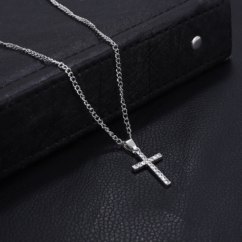 Cross Mirror HOTan and NEWn Cross Necklace Male and Female Personality Couple Accessories Clavicle Chain Punk Simple Fashion Accessories Manufacturer