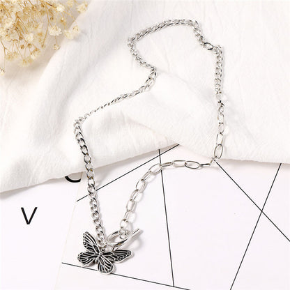 vakkv  HOT and NEW Cross Border Vintage Butterfly Pendant Necklace for Women Graceful Online Influencer Same Style Popular OT Buckle Collarbone Necklace Bracelet Suit