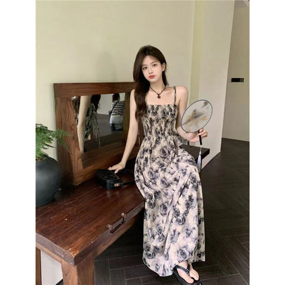French rose print lace up camisole dress for women's summer 2023 new vacation style pleated waist long skirt