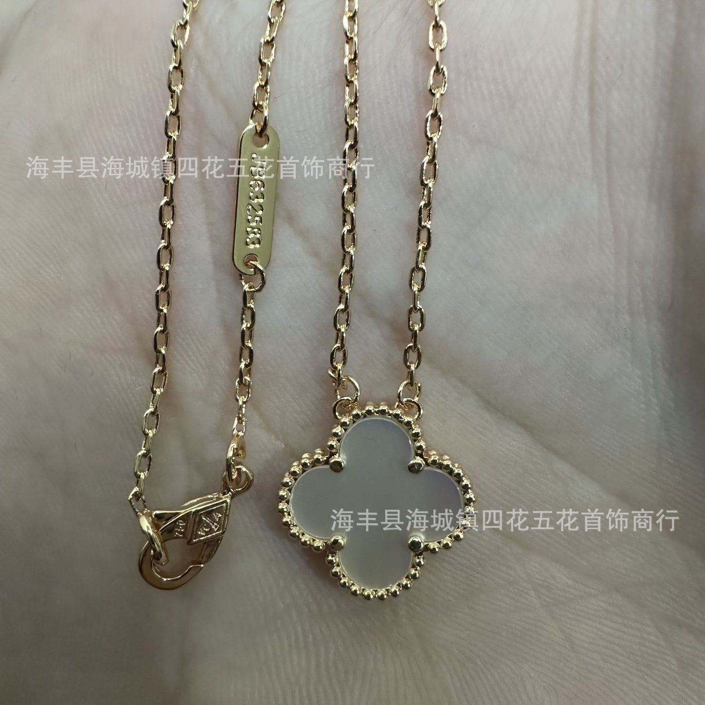 High Version V Gold NOVEMBER'S Clover Necklace Single Flower Natural Fritillary Agate Pendant Double-Sided Clover Clavicle Chain