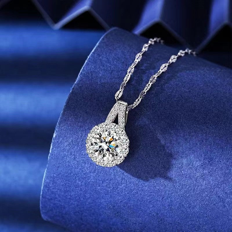 S925 Sterling Silver Light Luxury Moissanite Necklace Female TikTok SUNFLOWER Clavicle Chain Special-Interest Design