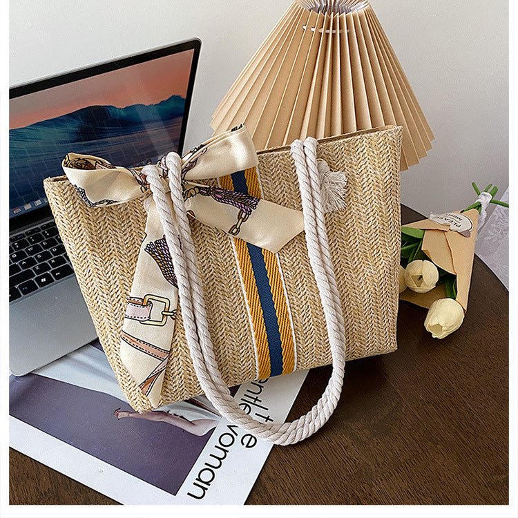 Manufacturer's Self-Produced Women's Bag Cross-Border New Arrival Color Stripes Straw Bag Fashion Cotton String Shoulder Tote Bag Vacation Beach Bag