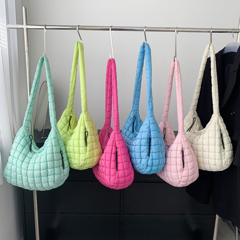 Cross-Border Wholesale Popular Pleated Cloud Bag Fashion Shoulder Portable Dumpling Bag Large Capacity down Cotton Underarm Women's Bag