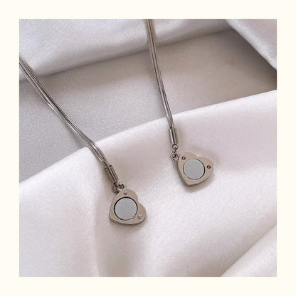 VAKKV Light Luxury Minority Design Peach Heart Magnetic Heart Necklace Women's High-Grade Necklace Clavicle Chain Internet Celebrity Best-Seller on Douyin