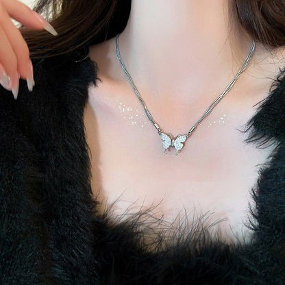 New Cold Style Butterfly Necklace Female Fashion Ins Style Personality All-Match Necklace Niche High-End Clavicle Chain Accessories