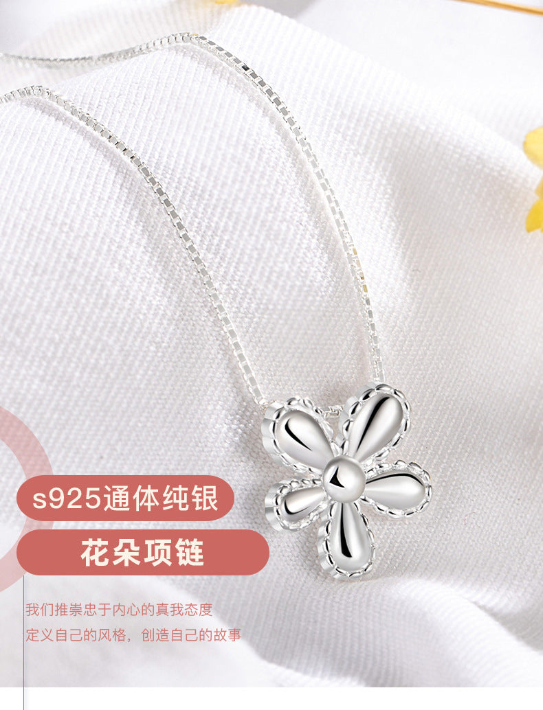 VAKKV Caraini S925 Sterling Silver Flowers Necklace Simple Niche Chic Internet Celebrity Daisy Necklace Women's All-Match High Sense