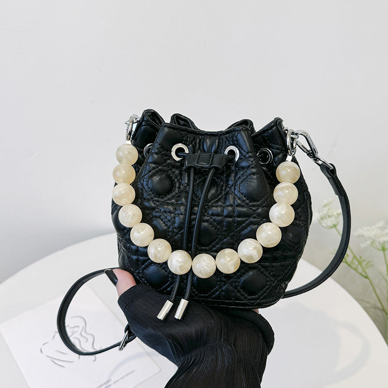 Summer New Special-Interest Design Diamond Crossbody Bag Women's Bag Fashion All-Match Western Style Pearl Hand Bucket Bag