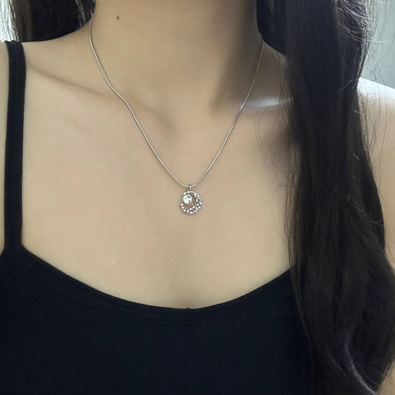 Minimalist Design Necklace Light Luxury Minority Bow High-Grade Clavicle Chain Female Necklace  New All-Matching Day