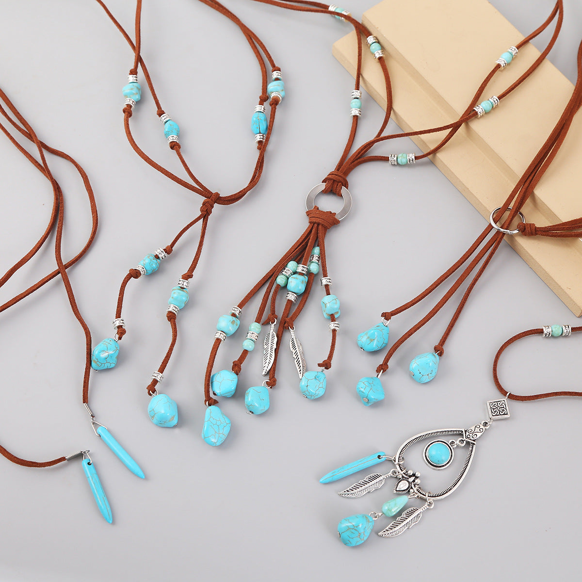 vakkv Cross-Border Hot Bohemian Ethnic Style Accessories Turquoise Pendant Vintage Leather Necklace Sweater Chain