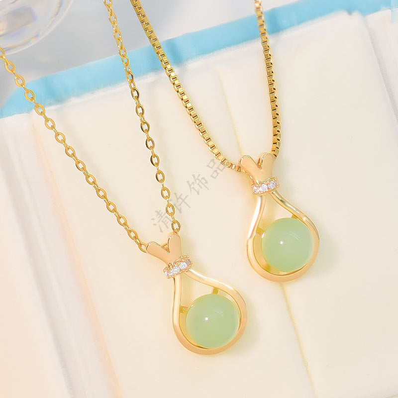 vakkv Popular Hetian Jade Lucky Bag Necklace Women's Light Luxury High-Grade Retro Fashion Short Necklace Tik Tok Live Stream Supply