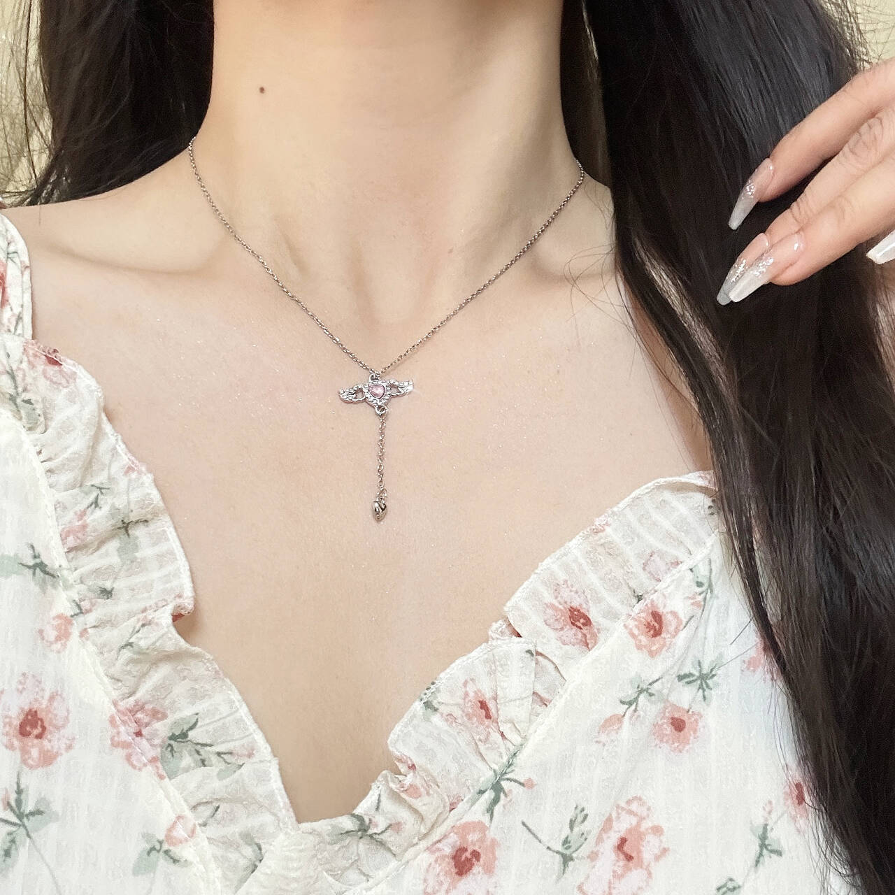 Minimalist Design Necklace Light Luxury Minority Bow High-Grade Clavicle Chain Female Necklace  New All-Matching Day