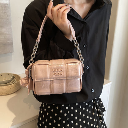 Woven Early Summer Small Square Bag Female  New Style Pink High Sense Shoulder Messenger Bag Portable Phone Bag Wholesale