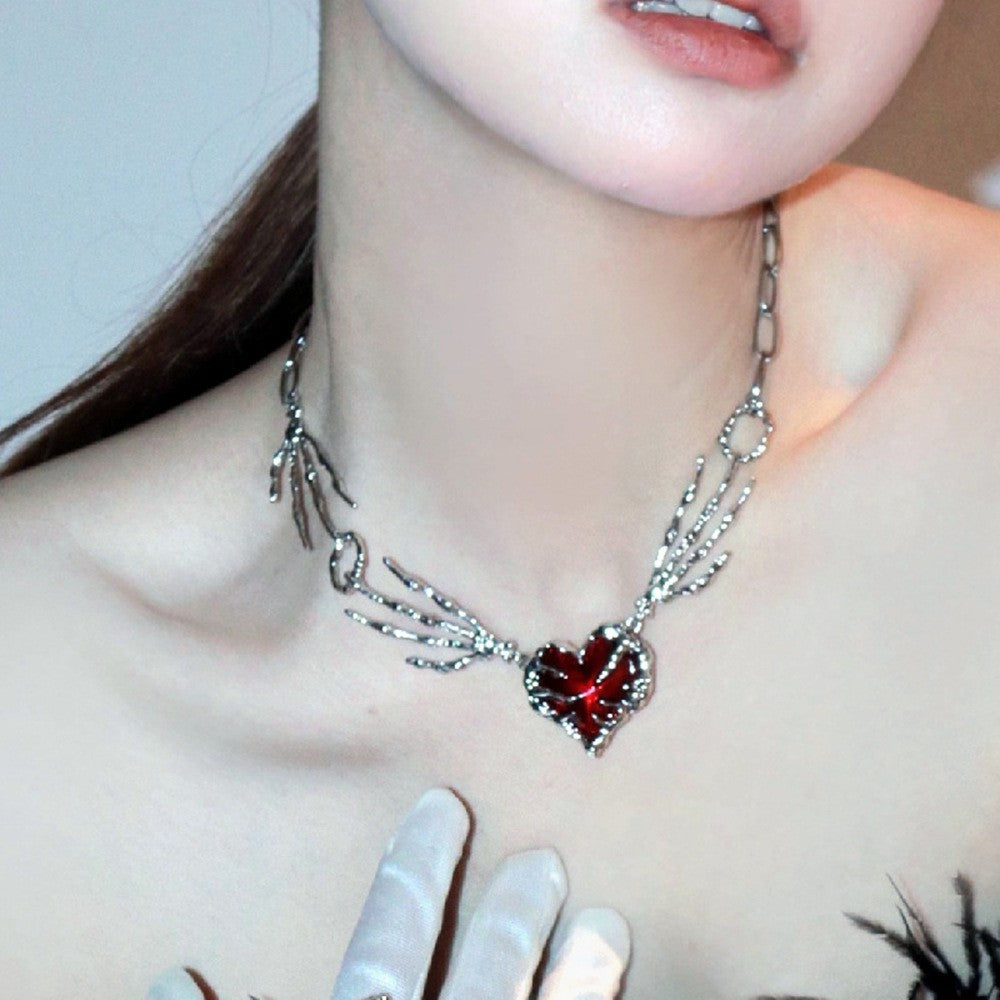 vakkv Personalized Punk Dark Red Love Pendant Necklace Exaggerating Collarbone Necklace Ghost Claw Personality Dark Niche Design Necklace Female