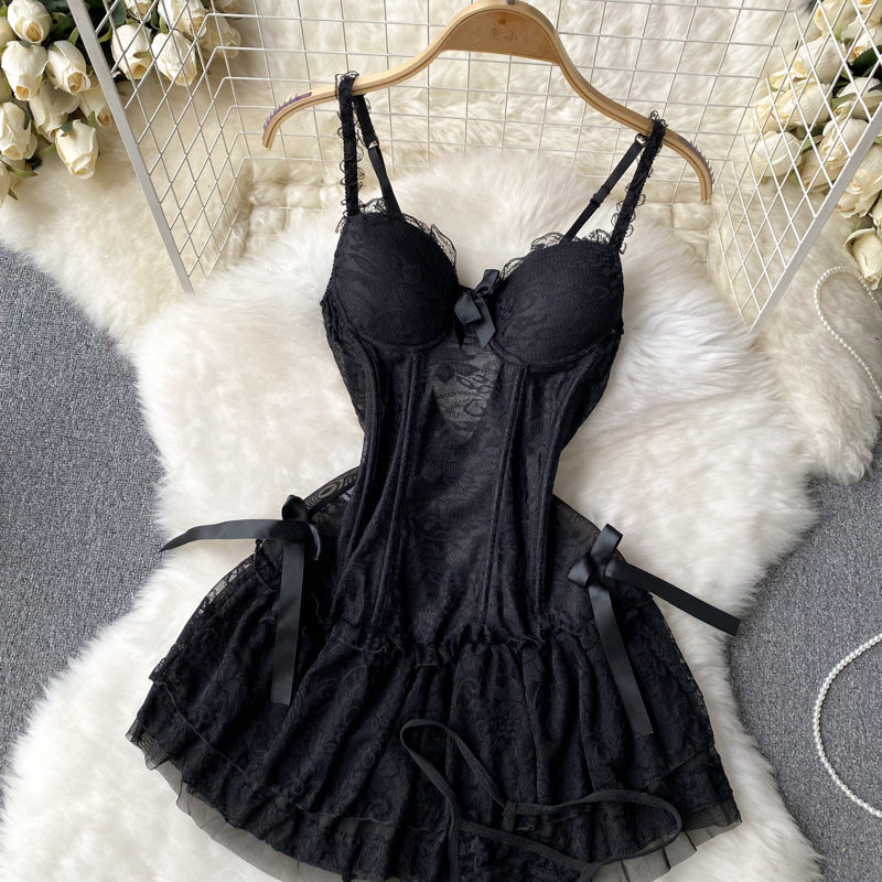 VAKKV Sexy Spaghetti Straps Short Lace Black Dress Women Holiday Dress P235