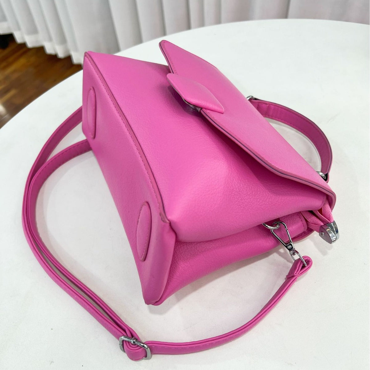 Cross-Border Foreign Trade Women's Bag Spring New Style Pink Portable Small Square Bag Niche Personality Girls Lock Shoulder Messenger Bag