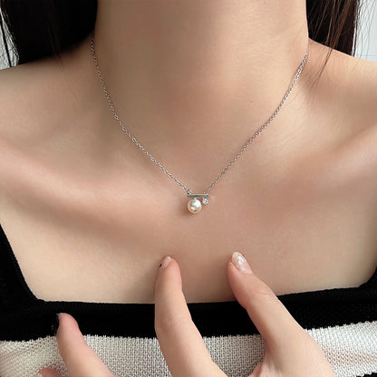 Ni Ni Same Style Pearl Necklace for Women Light Luxury Temperament High-Grade Clavicle Chain  New Popular Niche Necklace