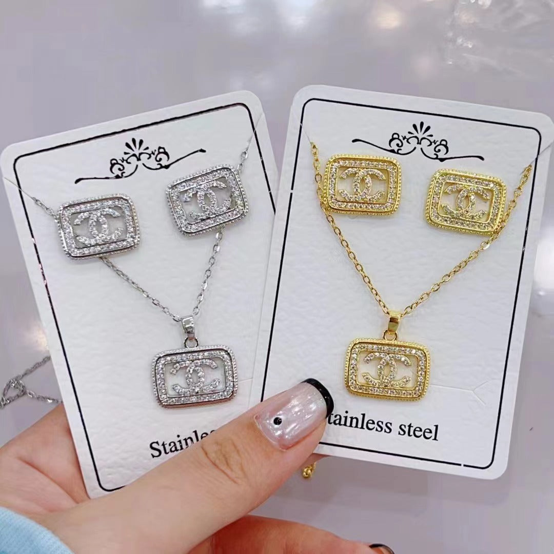 vakkv Cross-Border Hot  Diamond Necklace and Earrings Suite HOTan NEWn Simple Versatile Clavicle Chain Factory Wholesale Direct Wholesale