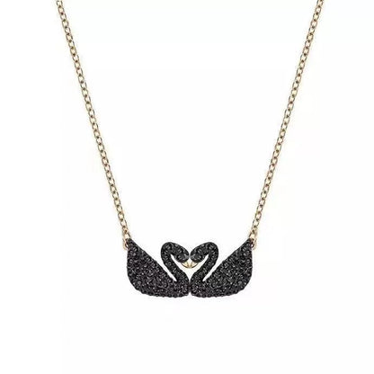 VAKKV Shijia 1:1 High Version Gradient Blue Black Swan Necklace Female Polo Crystal Swan Clavicle Chain Factory Delivery