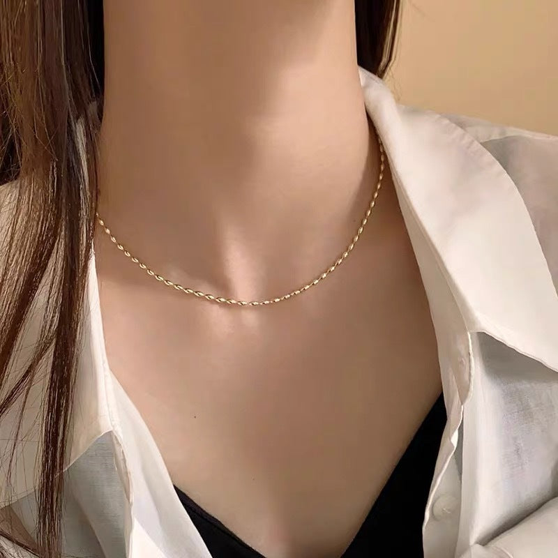 vakkv  Double-Layer Pearl Necklace Women's  New Special-Interest Design High-Grade Clavicle Chain Ins Mild Luxury Retro Sweater Chain