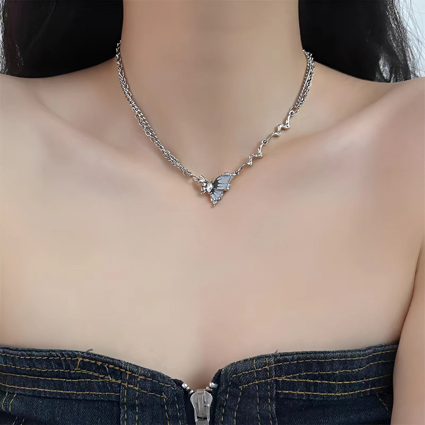 New Cold Style Butterfly Necklace Female Fashion Ins Style Personality All-Match Necklace Niche High-End Clavicle Chain Accessories