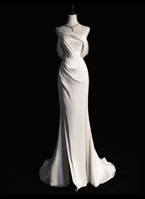 VAKKV Vintage Mermaid One Shoulder Long White Satin Wedding Dresses v1972