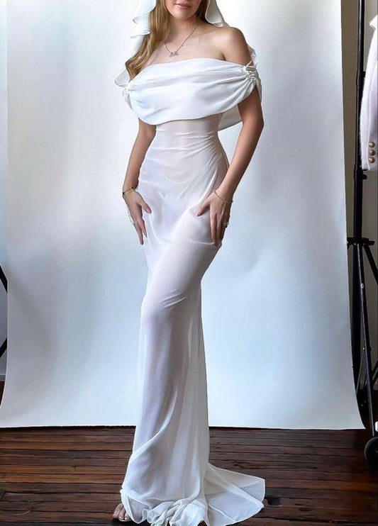 VAKKV Simvle Mermaid Off The Shoulder White Wedding Dresses v896