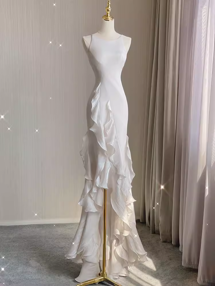 VAKKV Vintage High Low White Chiffon Wedding Dresses v1018