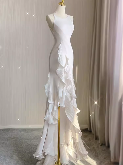 VAKKV Vintage High Low White Chiffon Wedding Dresses v1018
