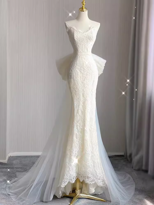 VAKKV Beautiful Mermaid White Lace Long Wedding Dresses v1059