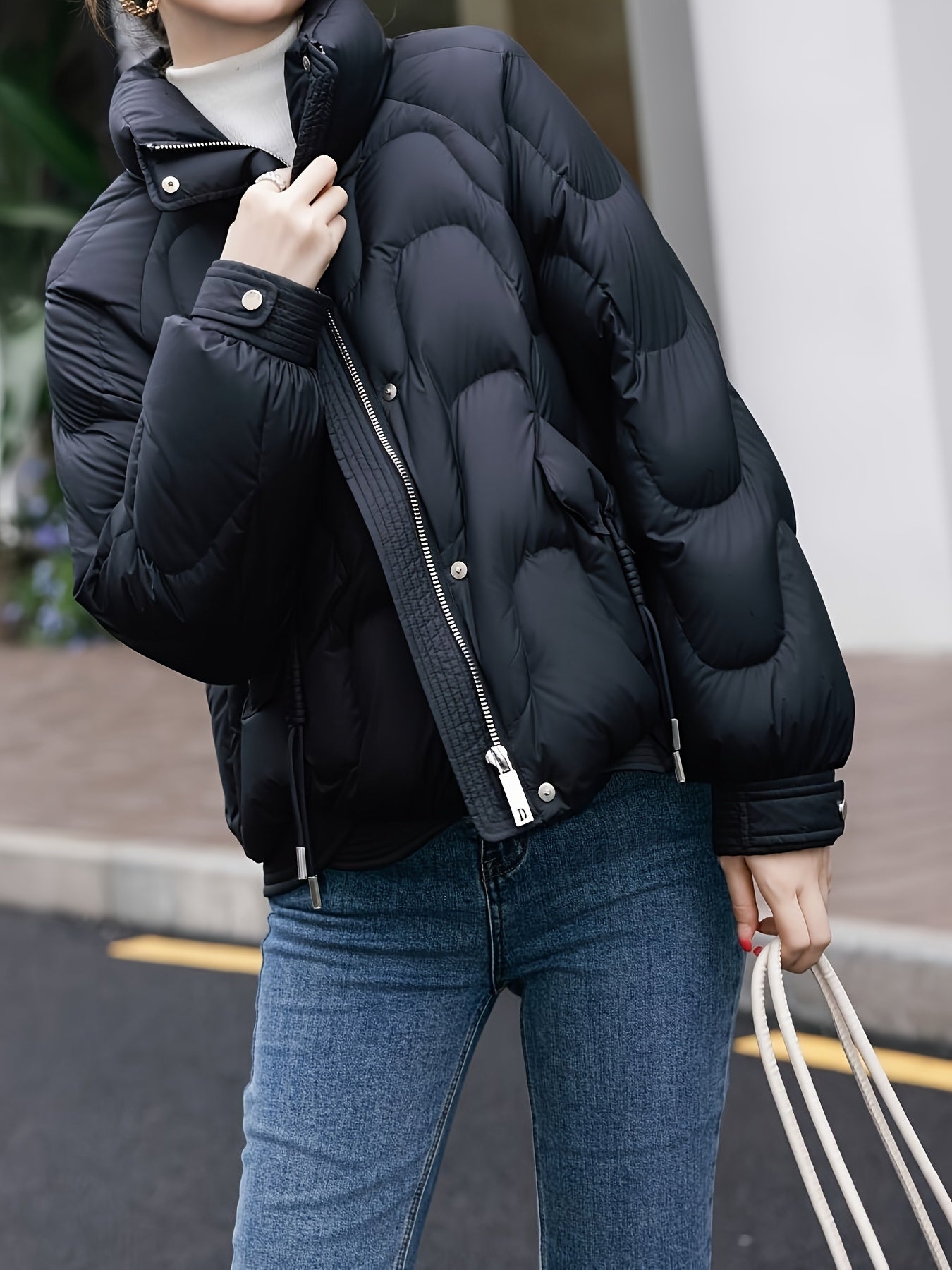 Warm Winter Coat - Adjustable Drawstring Closure, Full-Zip Front, Long Sleeve Design, Solid Color, Casual Wear - Designed Exclusively for Women, Outerwear for Cold Weather Protection, Perfect for Winter Season