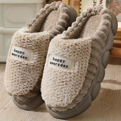 Cozy Women'S Slippers: Soft Fleece, Rubber Sole, And Festive 'Happy Everyday' Label