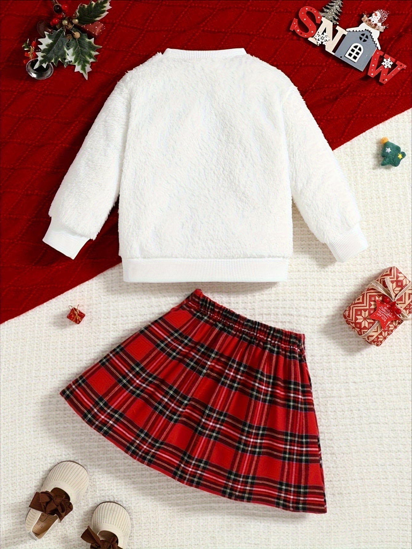 [Christmas 1 Set] Elk Pattern Long-Sleeve Teddy Sweatshirt + A-line Plaid Skirt Outfit, Casual-Style Girls Spring/ Fall Clothes, Ideal For Daily & Outdoor Wear